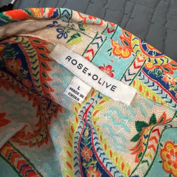 Rose & Olive Multicolor Paisley Blouse - Picture 3 of 3